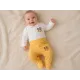 Бебешки памучен комплект с боди с яка „Mr ONEderful“ и жълти ританки